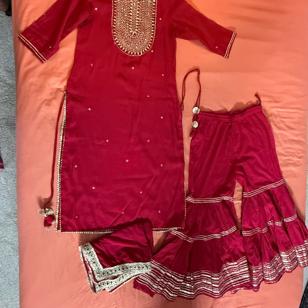 Women Indian Traditional dress hot pink and golden work